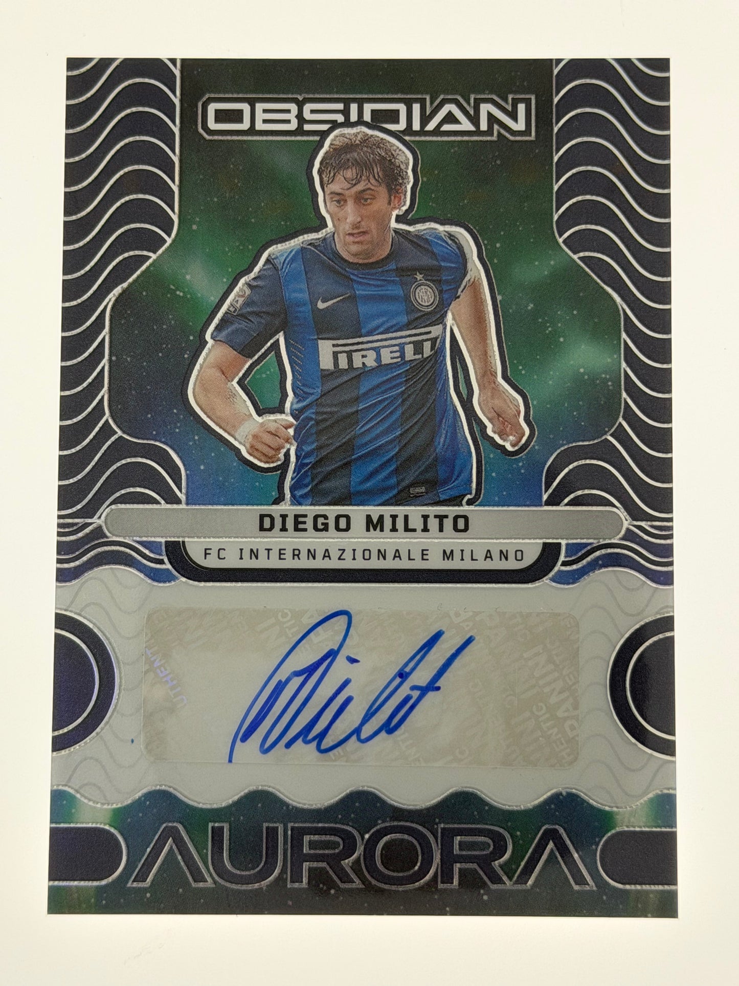 2023-24 Panini - Obsidian Soccer Aurora Autographs 177/199 - Diego Milito